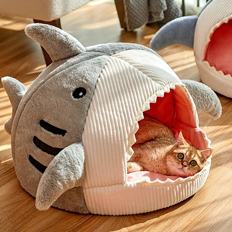 Niche pour chat cocon requin | CosyShark™